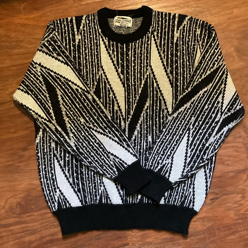 Vintage 1990’s Geometric Black and White Mens Sweater Sx. XL by Expressions